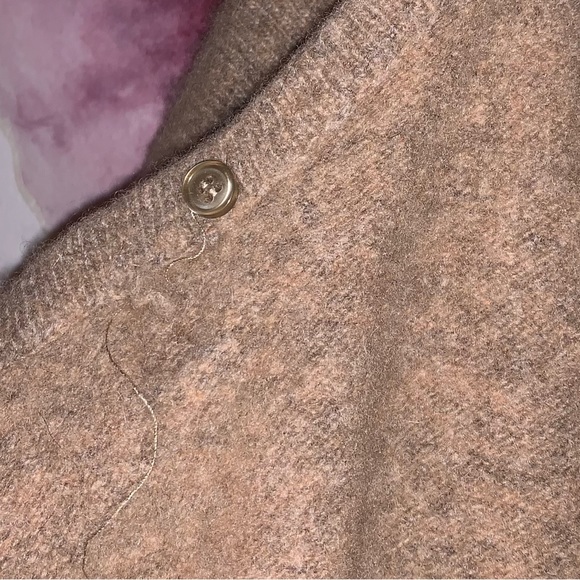 [SOLD❗️]PART TWO🤍 LUXURY CASHMEREoversized cardigan/poncho with trompet sleeves - Picture 9 of 10